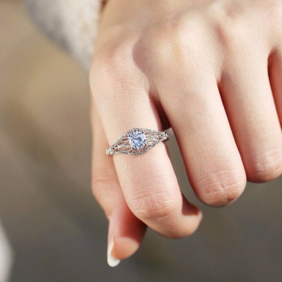 New 925 Silver Wedding White Sapphire Ring - Picture 3 of 7